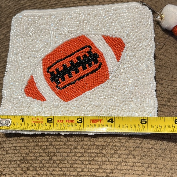White and Orange beaded football motif Bag NWOT - Picture 7 of 8